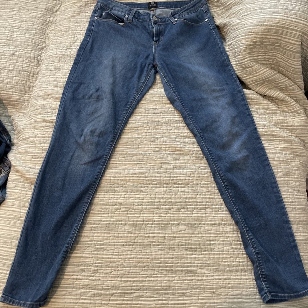 Just Black Mid Rise Skinny Jeans Size 30